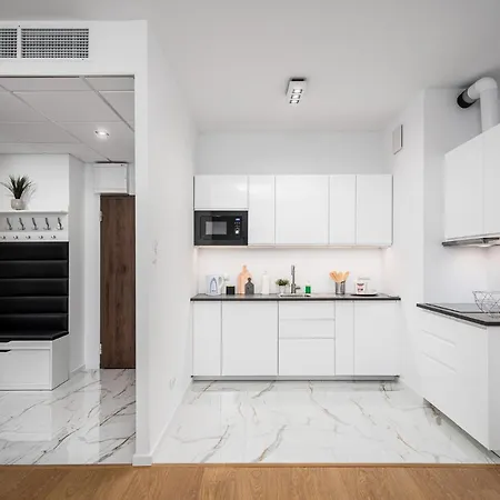 Modern Kasprzaka 29 * 华沙