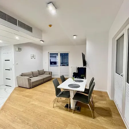 Modern Kasprzaka 29 Apartment Warsaw