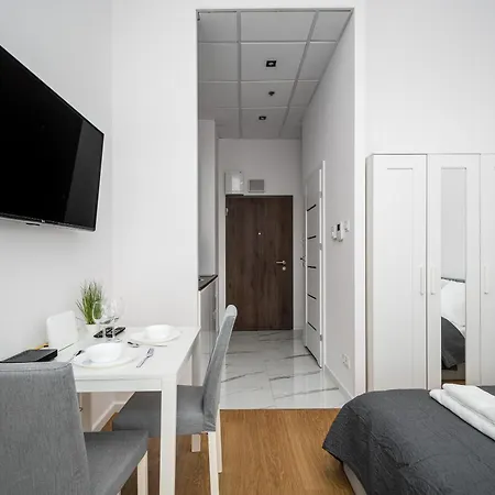 Modern Kasprzaka 29 *