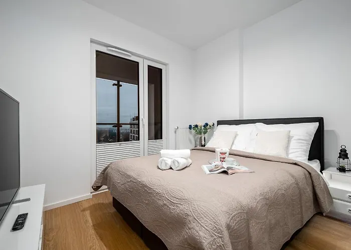 Modern Kasprzaka 29 *